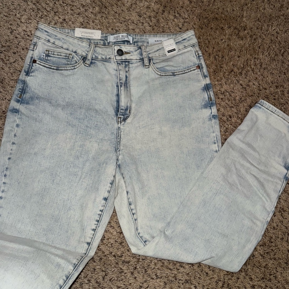 Judy Blue High Rise Blue Jeans Distressed Denim